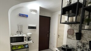 تجهيزات عازلة للصوت وواي فاي مجانًا