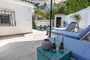 Terrace/patio - Wonderful and romantic holiday home in Moraira, Costa Blanca, Spain  with private pool for 4 persons (Moraira)