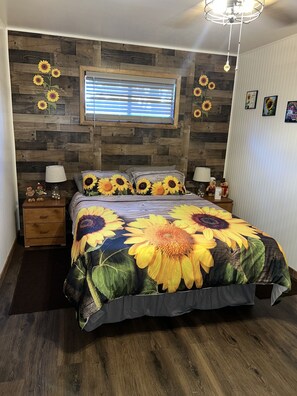 3 Schlafzimmer, Schreibtisch, Bügeleisen/Bügelbrett, kostenloses WLAN