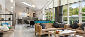 "Gisl" - 1.3km from the sea by Interhome