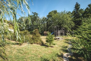 Property grounds - Maison Galine - Swimming pool - Playground (Beauvais-sur-Tescou)