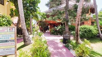 Jardines del alojamiento