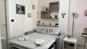 1 Schlafzimmer, Schreibtisch, Bügeleisen/Bügelbrett, kostenloses WLAN