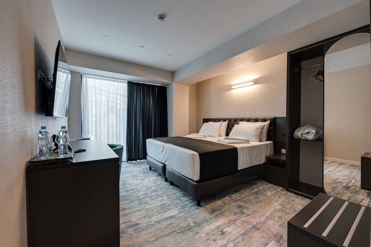 Minibar, desk, laptop workspace, soundproofing
