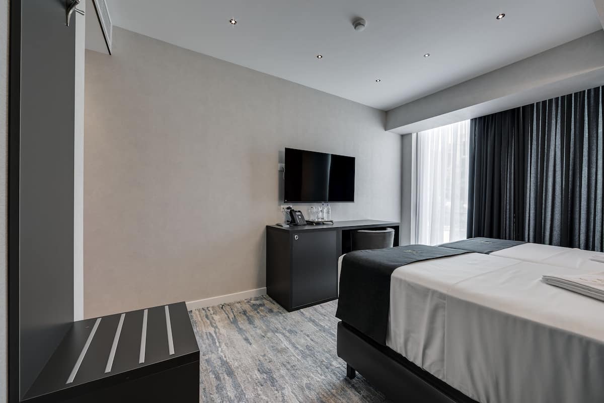 Minibar, desk, laptop workspace, soundproofing