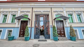 Fachada de la propiedad