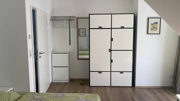 1 Schlafzimmer, Bügeleisen/Bügelbrett, Reisekinderbett, kostenloses WLAN