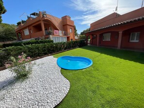 Property grounds - La Caseta de Sant Pol – Families Only, Private Pool & Wi-Fi (Sant Feliu de Guíxols)