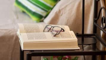 2 slaapkamers, een strijkplank/strijkijzer, gratis wifi, beddengoed