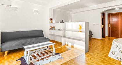 Apartment In A Hotel 'Unique Hotel Apartment 4-2' with Balcony, Wi-Fi and Air Conditioning