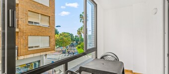 Unique Hotel Apartment 1-2 with Balcony, Wi-Fi and Air Conditioning