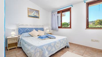 1 chambre, fer et planche Ă repasser, draps fournis