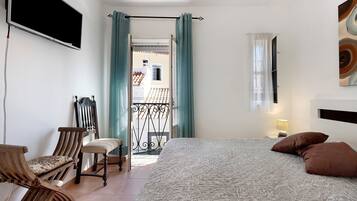 1 bedroom, free WiFi, bed sheets