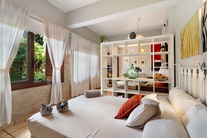 1 habitación, tabla de planchar con plancha, wifi gratis y ropa de cama 