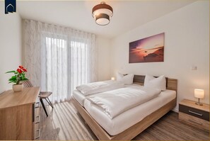 2 bedrooms, iron/ironing board, free WiFi