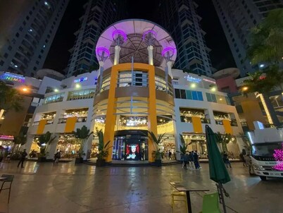 One Eastwood Ave Suite with Spectacular View