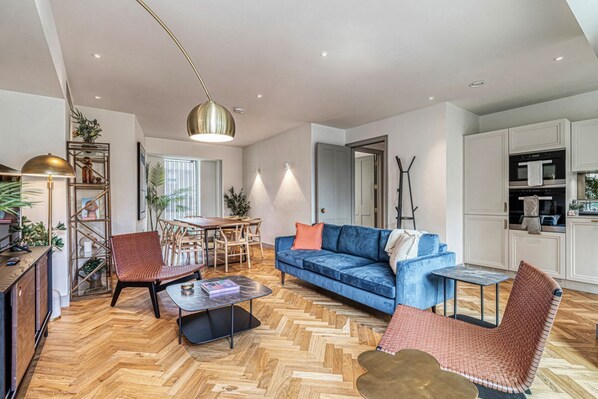 Télévision, espaces bureaux