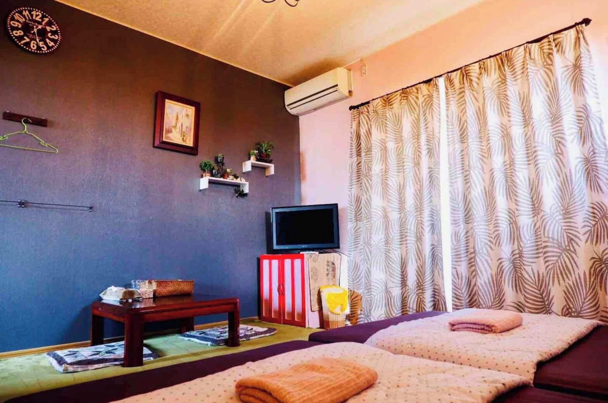 1 bedroom, free WiFi, bed sheets