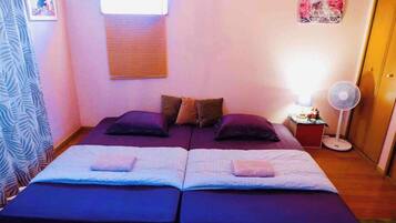 1 bedroom, free WiFi, bed sheets