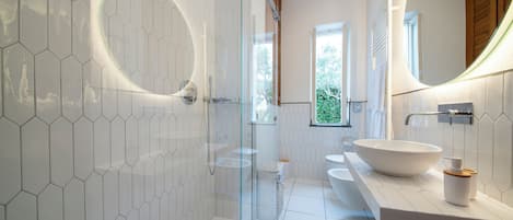 Deluxe-Villa | Badezimmer