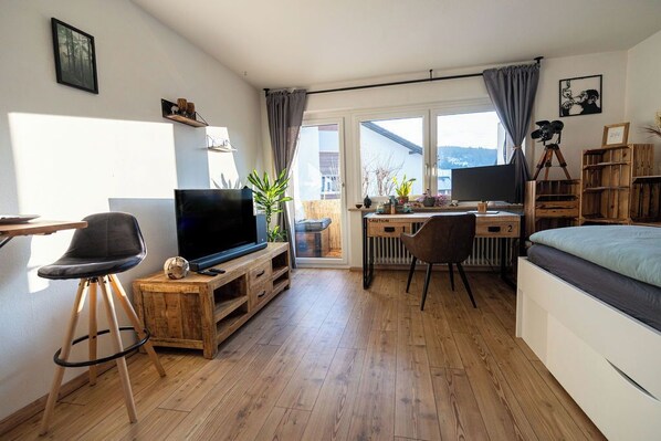 1 bedroom, desk, soundproofing, free WiFi
