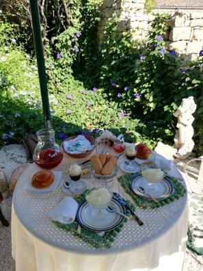 Restauration en plein air