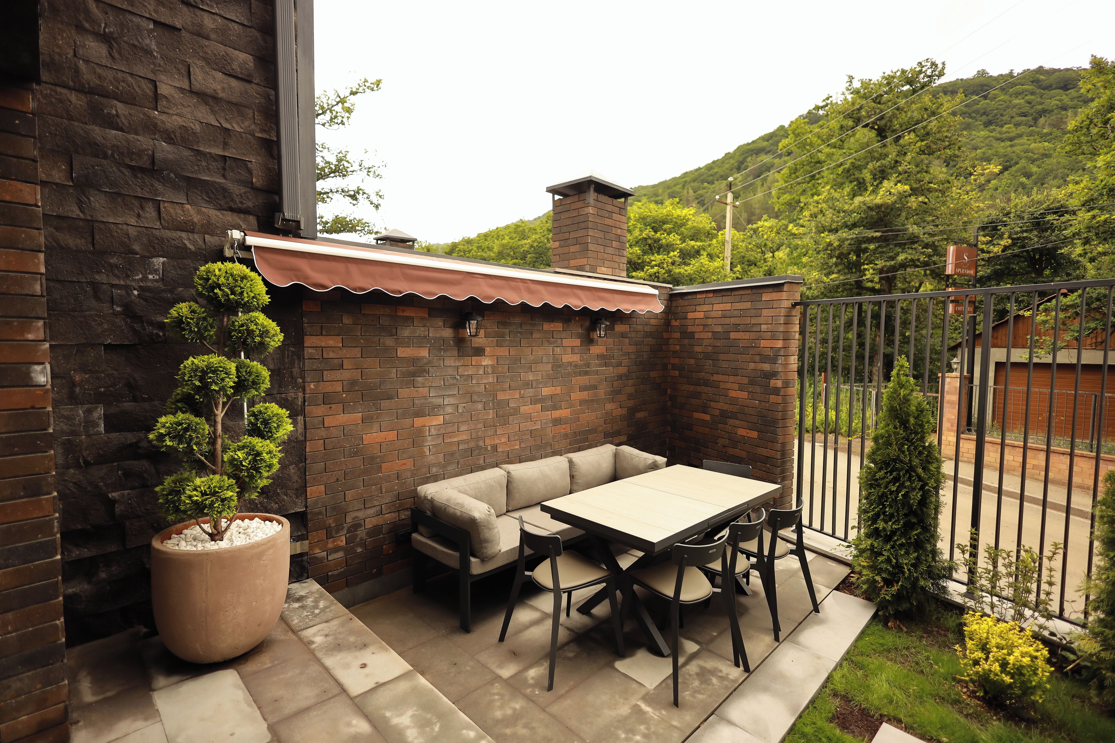 Loft cottage | Terrace/patio