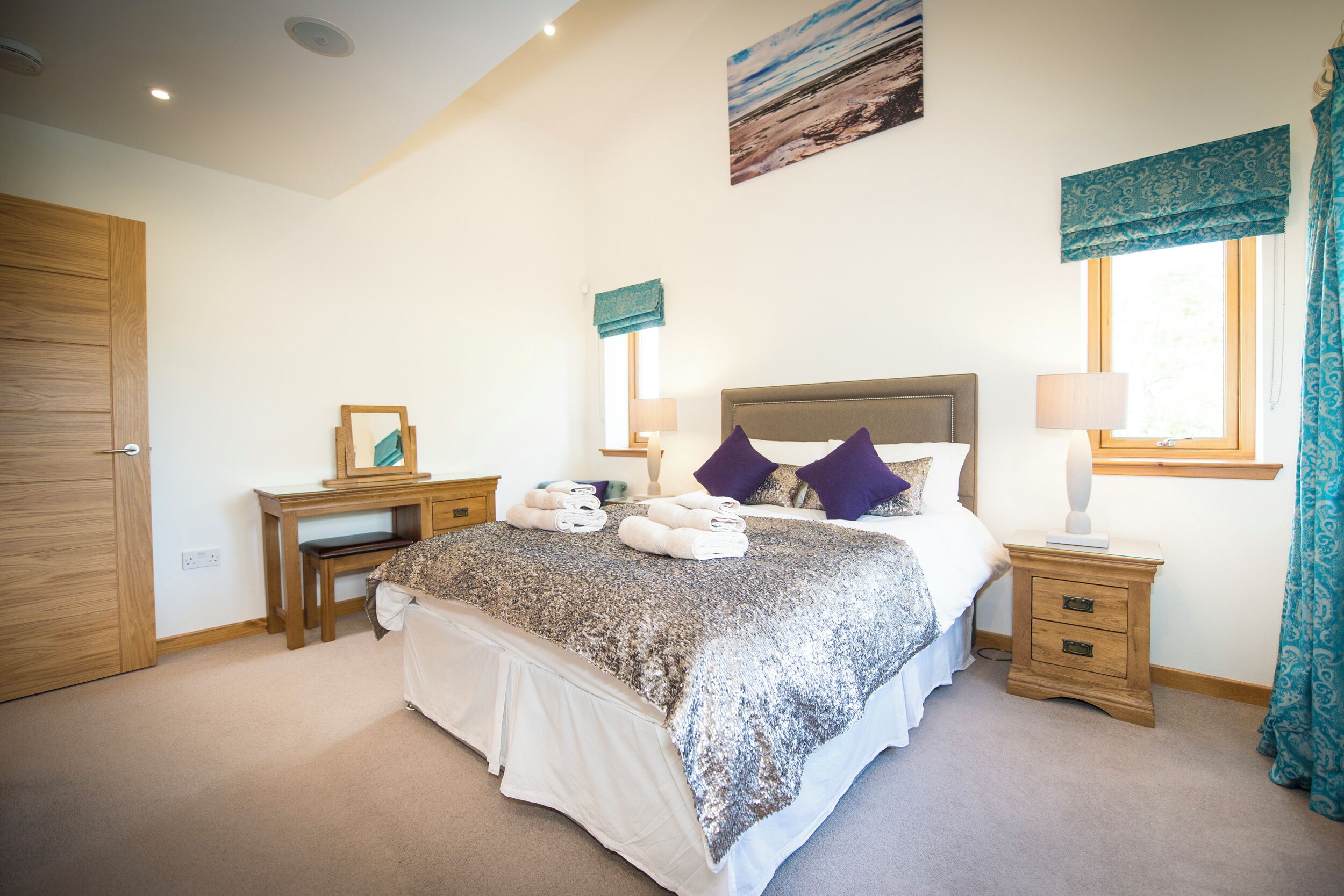 4 bedrooms, individually decorated, individually furnished, free WiFi