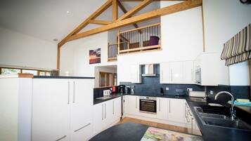 Fridge, dishwasher, electric kettle, toaster