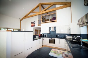 Fridge, dishwasher, electric kettle, toaster