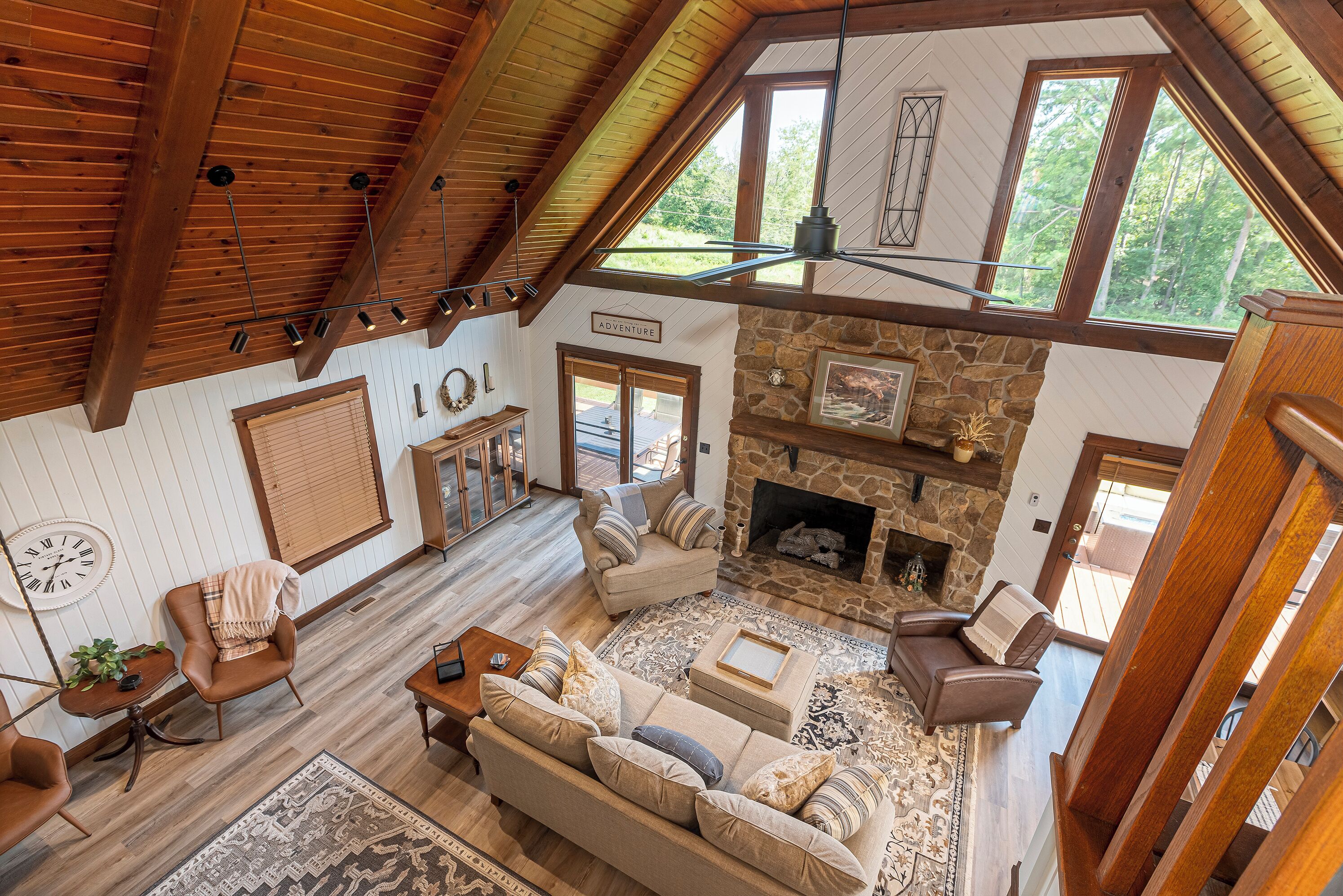 Smart TV, fireplace, video games, books