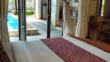 2 bedrooms, in-room safe, individually decorated, individually furnished