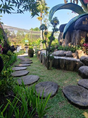 Front of property - Kartika Dahayu Villa (Sukawati)