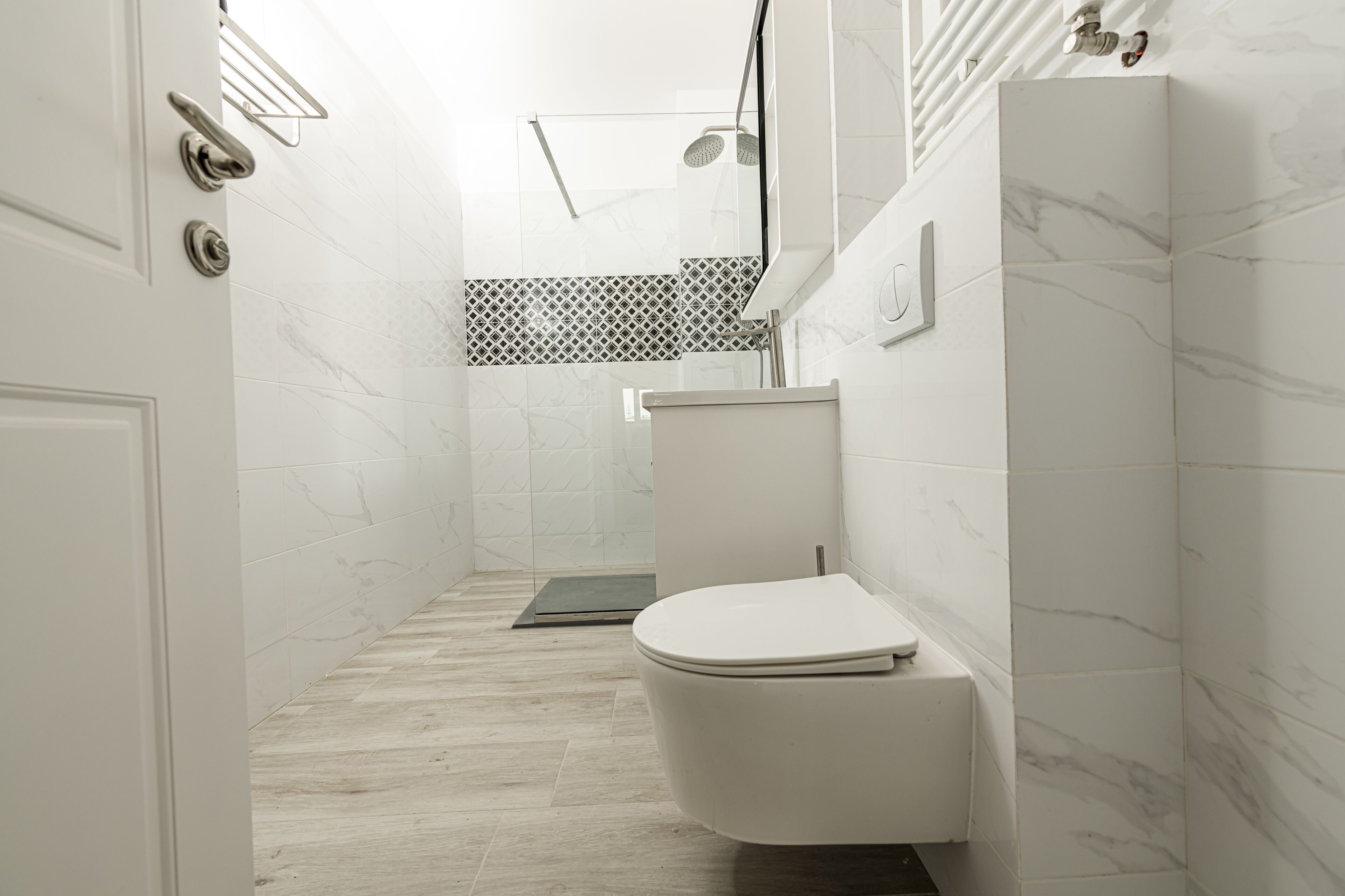 city apartment, non smoking, city view | bathroom