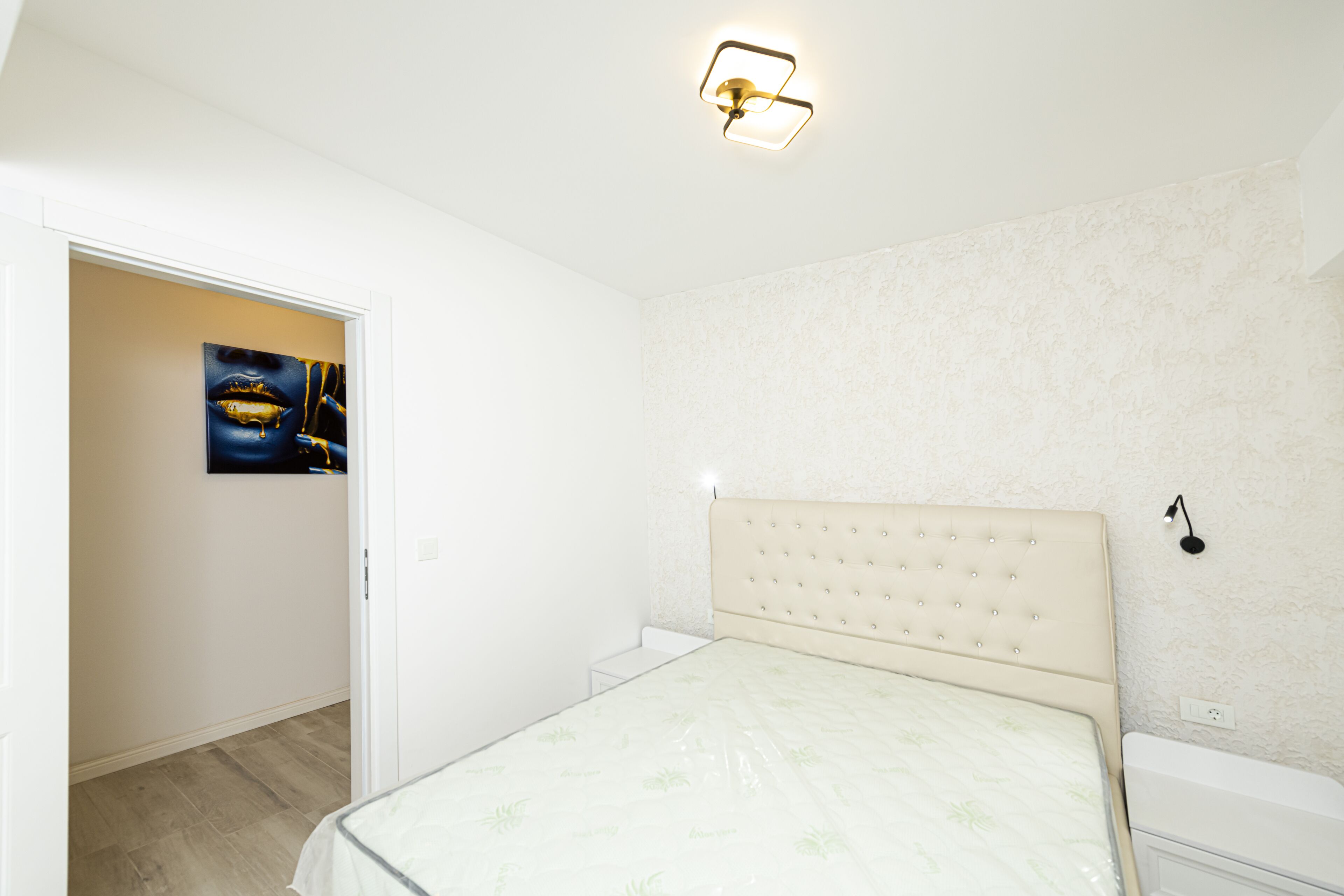 city apartment, non smoking, city view | soundproofing, iron/ironing board, free wifi