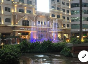 Exterior - Discounted | Stunning 2.5 Br@Eastwood Global (Quezon City)