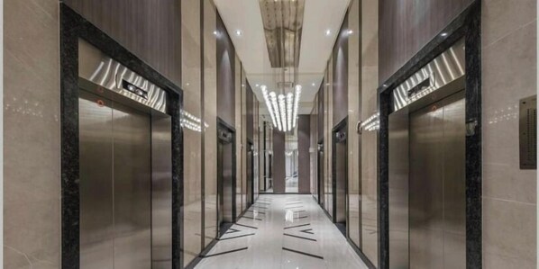 Interior - Discounted | Stunning 2.5 Br@Eastwood Global (Quezon City)