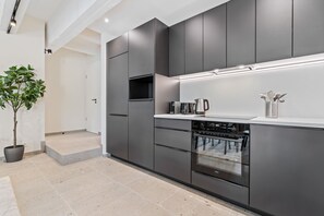 Appartement | Cuisine privée | Réfrigérateur, four, plaque de cuisson, lave-vaisselle