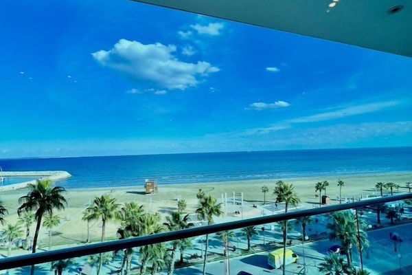 Appartement Luxe, 2 chambres, balcon, vue mer | Terrasse/Patio