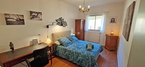 1 Schlafzimmer, schallisolierte Zimmer, Bügeleisen/Bügelbrett