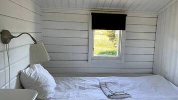 1 sovrum, wi-fi och sÀngklÀder