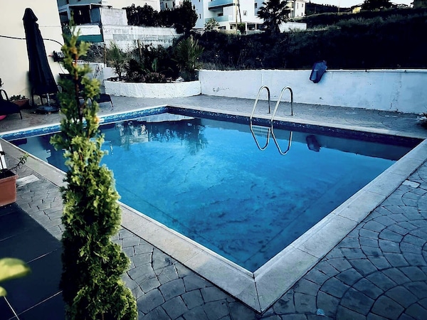 Impeccable 3-bed Villa In Nicosia - Cyprus