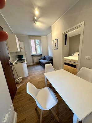 Apartment, 2 Bedrooms | Living area | 40-inch flat-screen TV with cable channels - HH HERMOSO HOUSING ASTI (Asti)