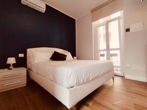Double or Twin Room | Premium bedding, down comforters, memory foam beds, desk - HH HERMOSO HOUSING ASTI (Asti)