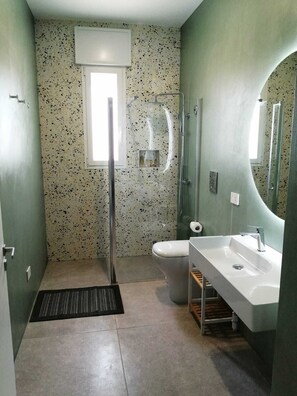 Triple Room | Bathroom - DomusTerraMare (Ugento)