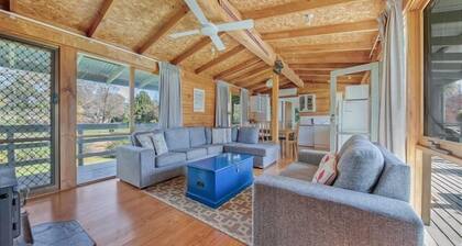 The Cabin, Porepunkah