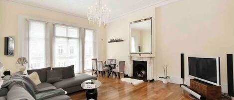 Smart-TV, peis og stereoanlegg