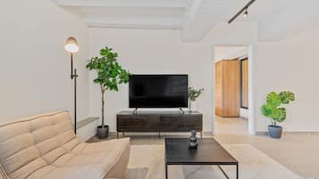 Apartamento | Área de estar | Smart TV