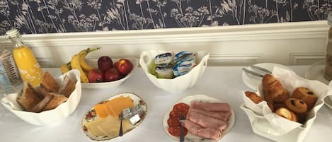 Desayuno continental incluido todos los días