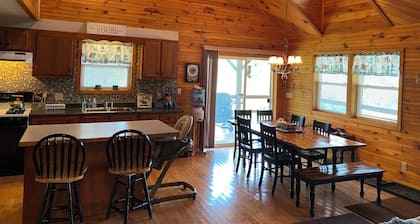 Spacious, secluded cabin